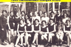 1935-handbal-meisjes