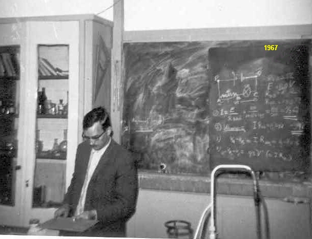 1966-1967-juni- dr. de .....docent natk