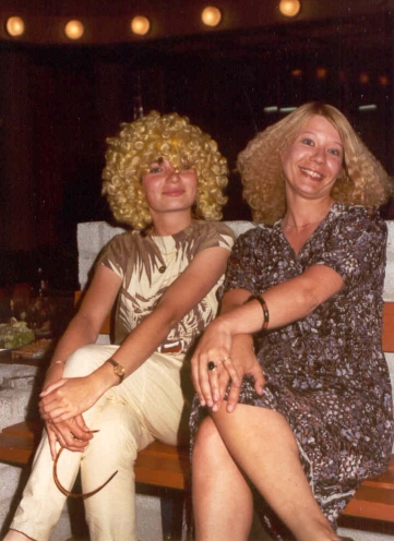 1985-1986-Paula&Ellen